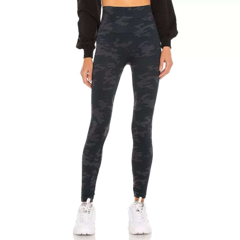 SPANX Womens  Black Camo Look at Me Now Seamless Faux Leather Leggings Medium
